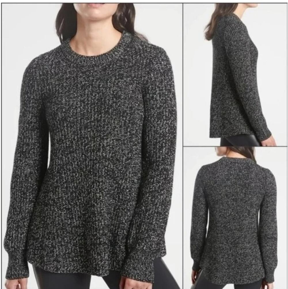 Athleta Sierra Crew Black/White Marled Wool Blend Knit Sweater Size Medium